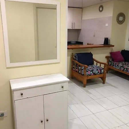Two Bedrooms And A Lounge 2с Apartamento