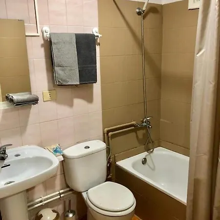 Two Bedrooms And A Lounge 2с Apartamento *